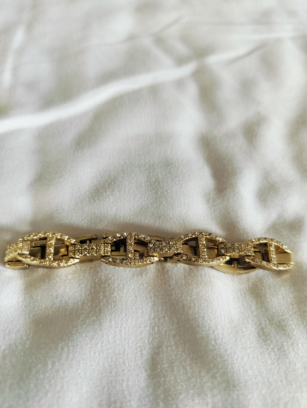 Vintage Pave Crystal Mariner Link Bracelet Gold Tone 7.5 Inches